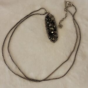 Elegant Kendra Scott Laydon Necklace